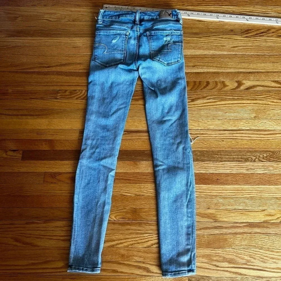 American Eagle Hi-Rise Jeggings - Picture 5 of 7